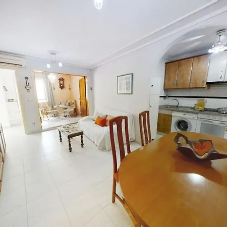 Cozy 2 Bed Apartment Playa De Los Locos Torrevieja Exterior photo